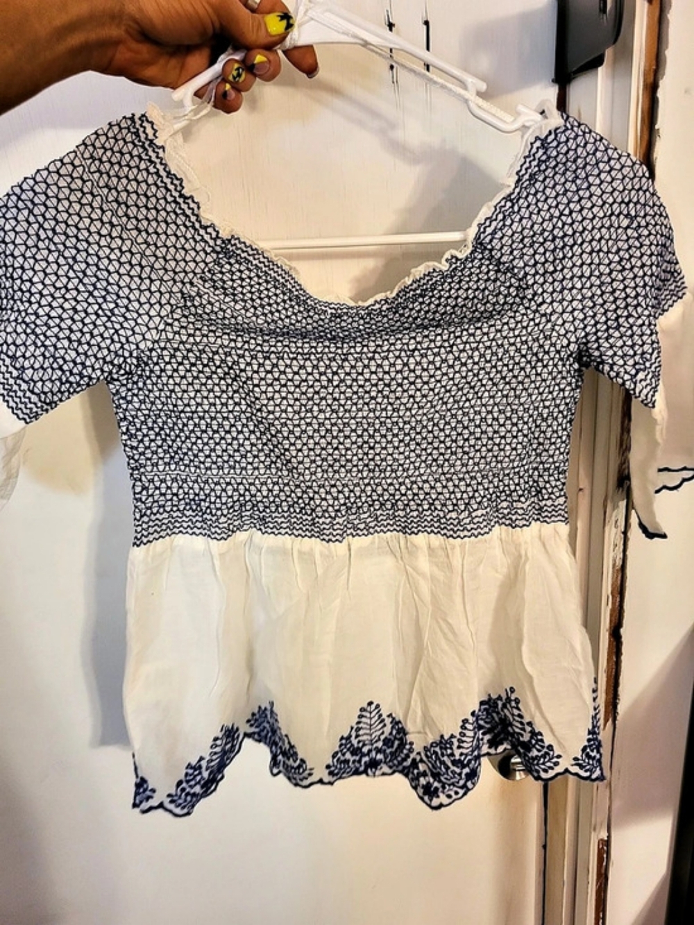 miami Embroidered Blouse in White & Blue Size XS NWT